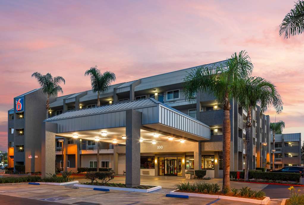 Motel 6 Anaheim Maingate - photo 3