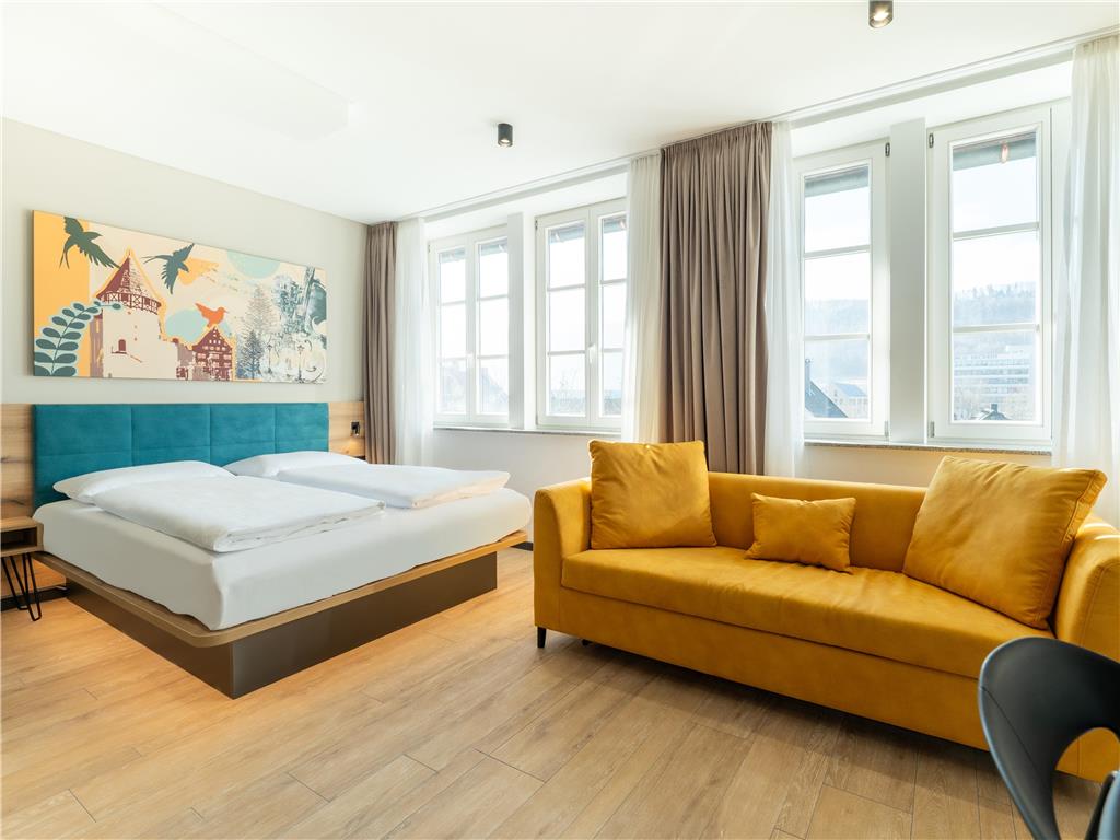 Guest room