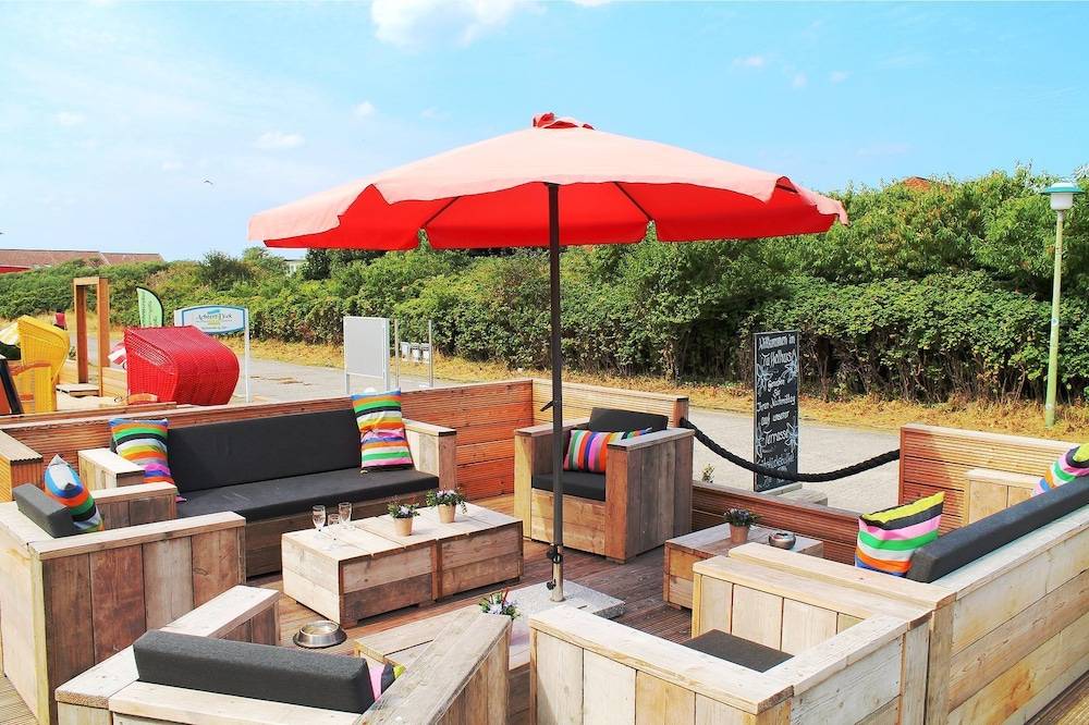 Sundeck