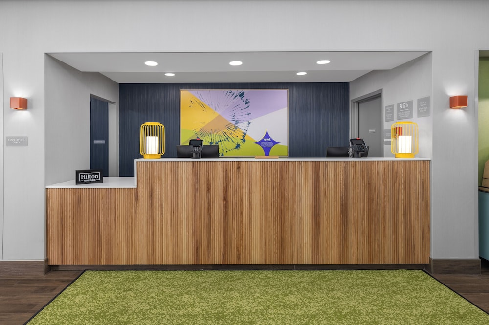 Spark by Hilton Fredericksburg Southpoint - photo 5