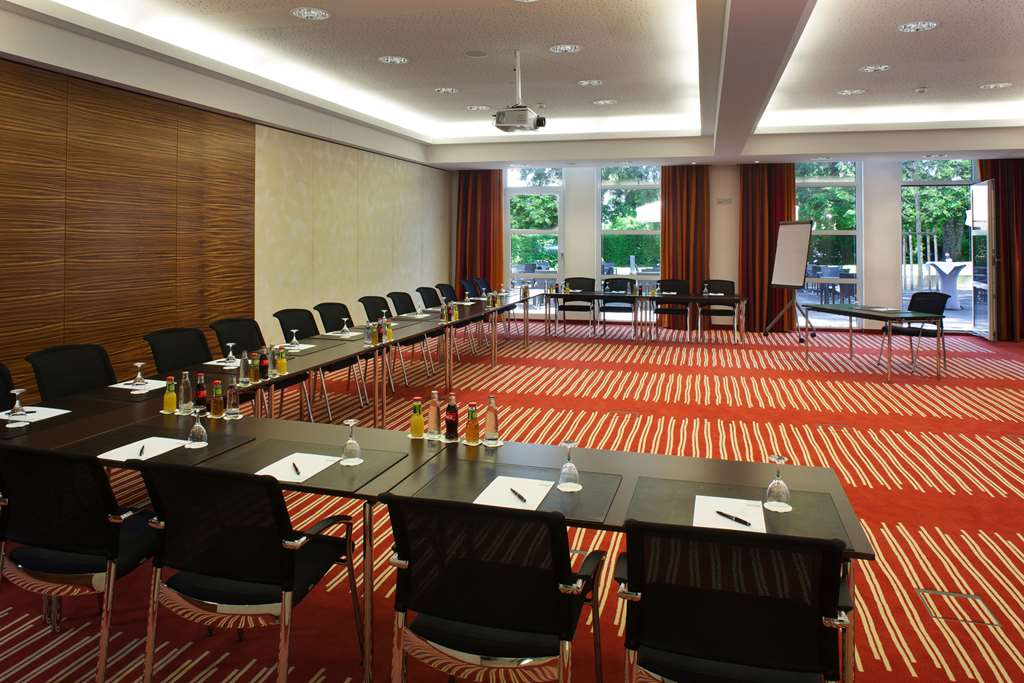 Steigenberger Hotel Der Sonnenhof, Bad Woerishofen, Germany - Meeting Area
