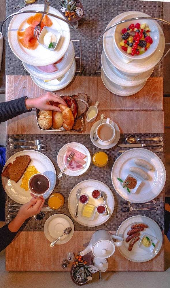 Breakfast meal