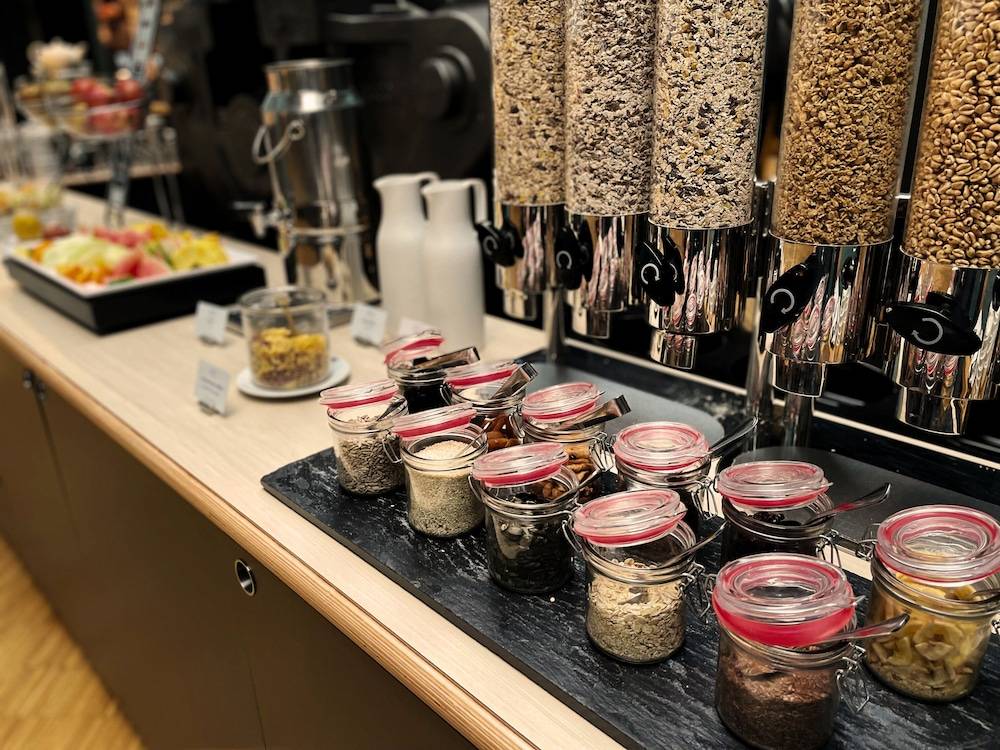 Breakfast buffet