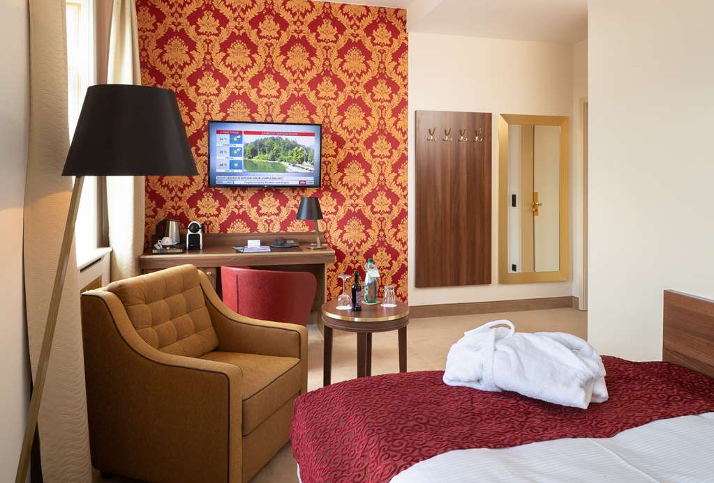 Premium Comfort French bed room_TOP Hotel Chemnitzer Hof Chemnitz