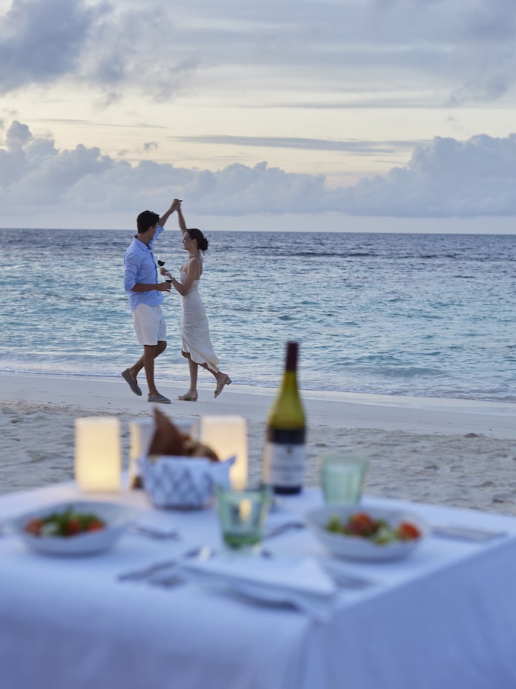 Couples dining