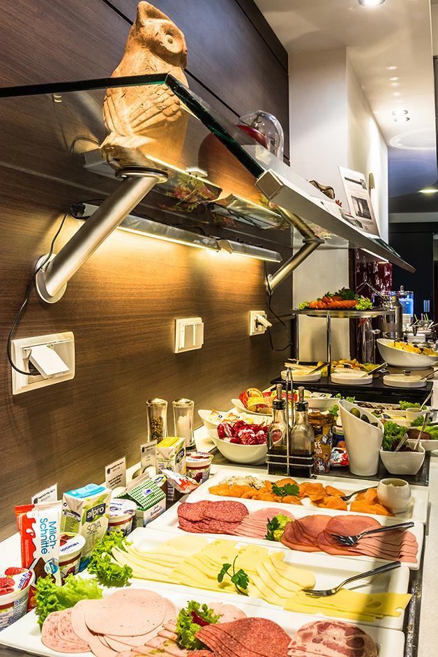 Esplanade Bistro Fruehstuecksbuffet