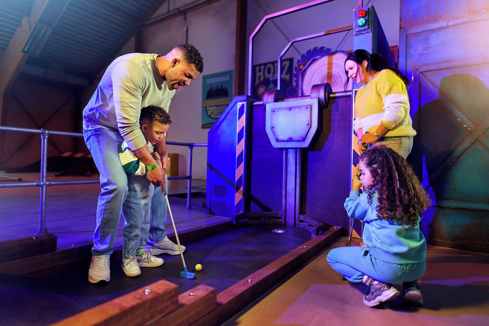 Mini-golf