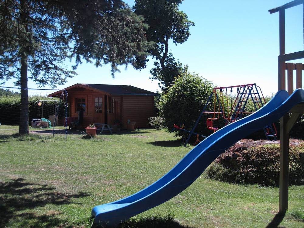 Children's play area - outdoor