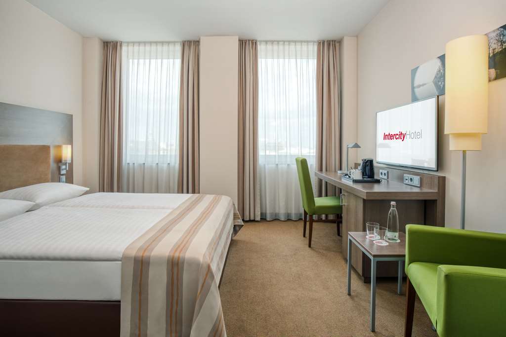 IntercityHotel Hannover, Germany - Business Plus Room