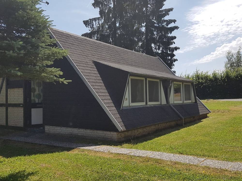 Chalet in Gerolstein forest holiday park