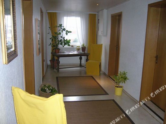 Hotel Interior/Public Areas