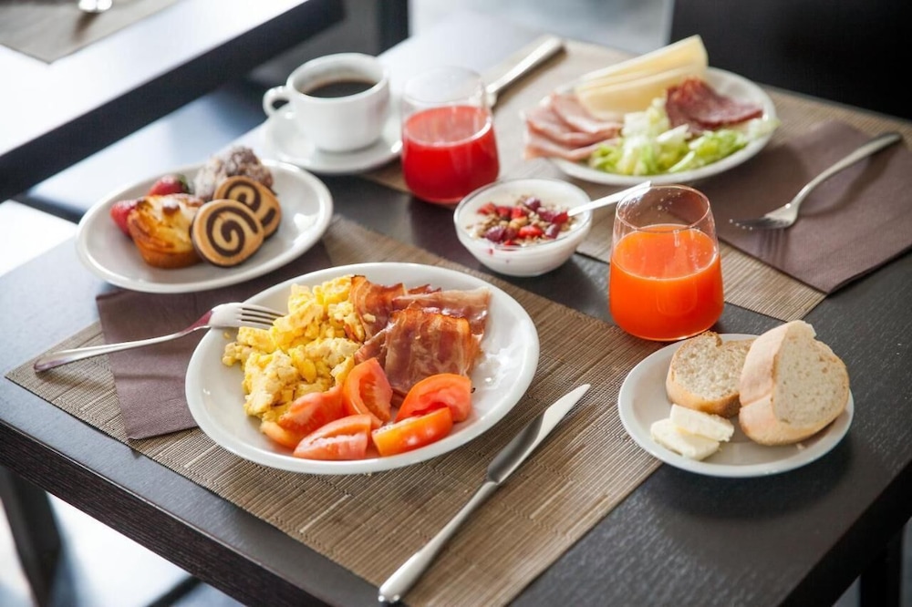 Breakfast meal