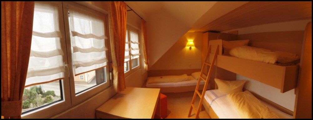 Childrens Theme Room