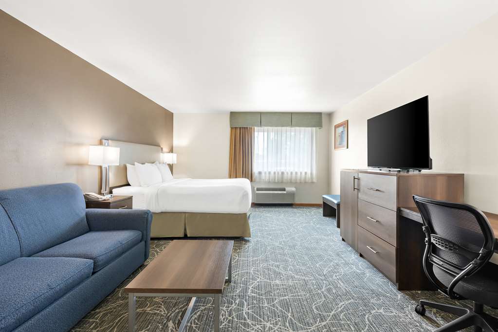 Best Western West Towne Suites - photo 5