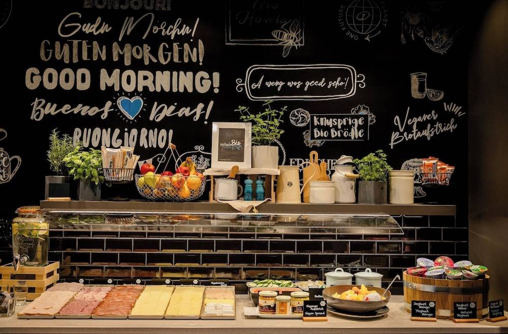 Breakfast buffet