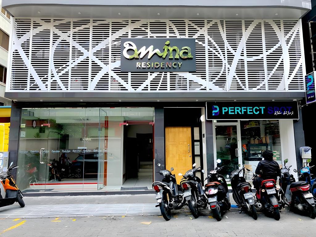 Amina Residency Luxury Stay