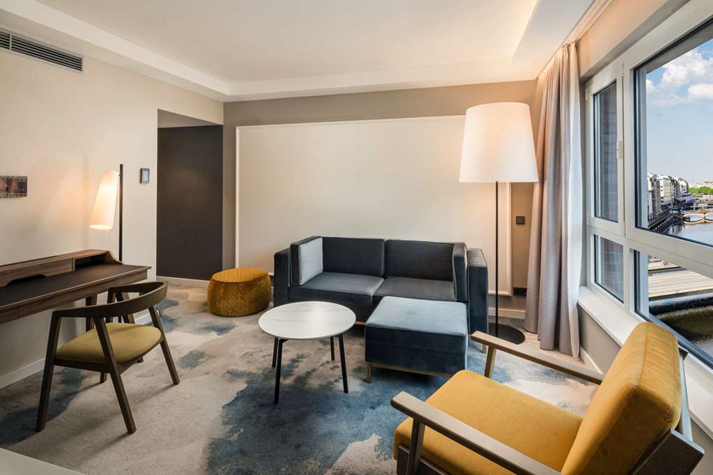 Steigenberger Hotel Hamburg, Germany - Junior Suite