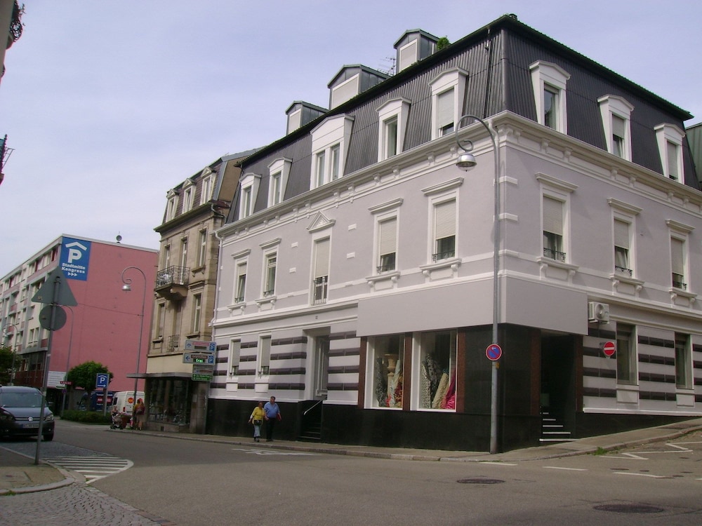 Primary image