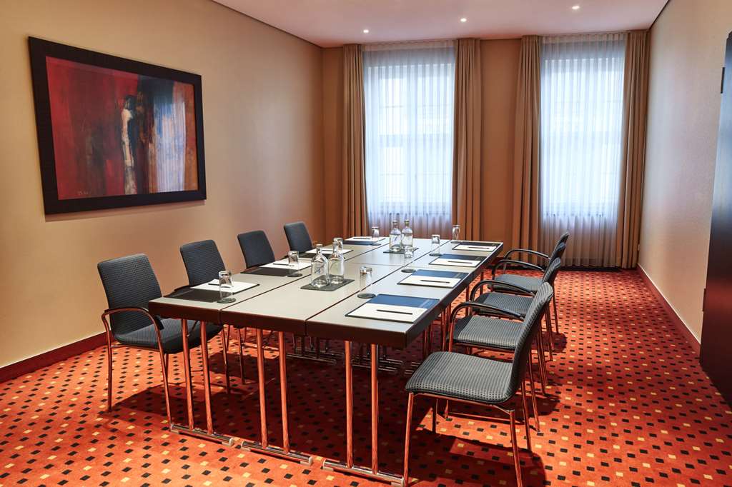 Steigenberger Hotel De Saxe, Dresden, Germany - meeting room