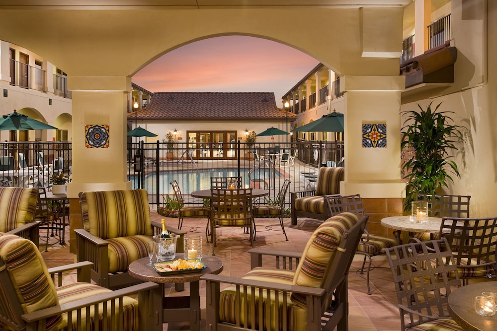 Ayres Hotel Redlands Loma Linda - photo 4