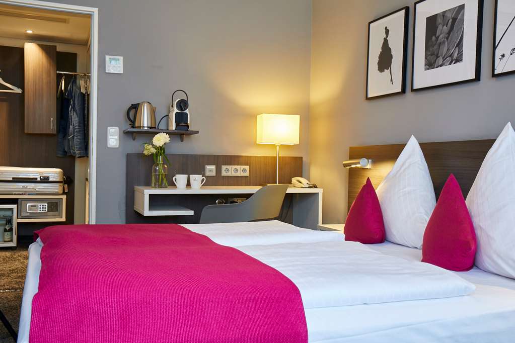 Guest room Comfort Room