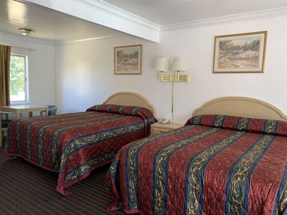 Lark Motel - photo 5