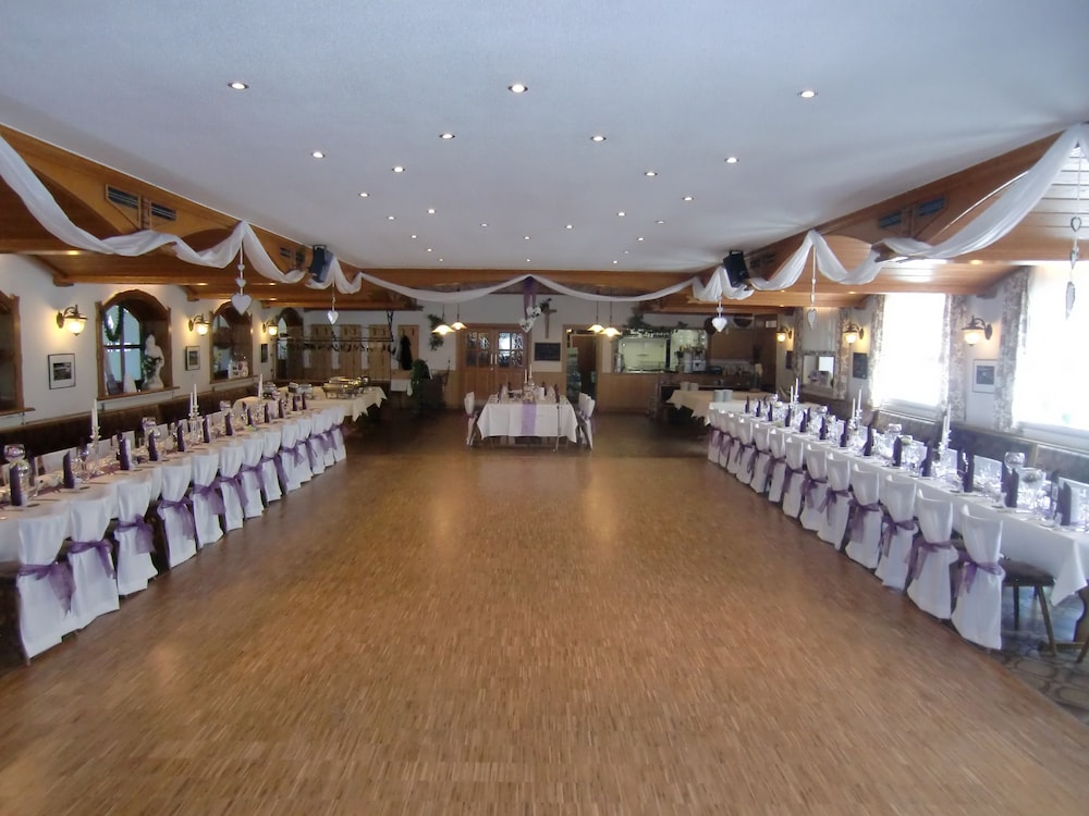 Indoor wedding