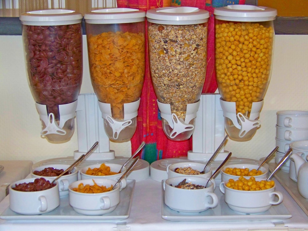Snack bar