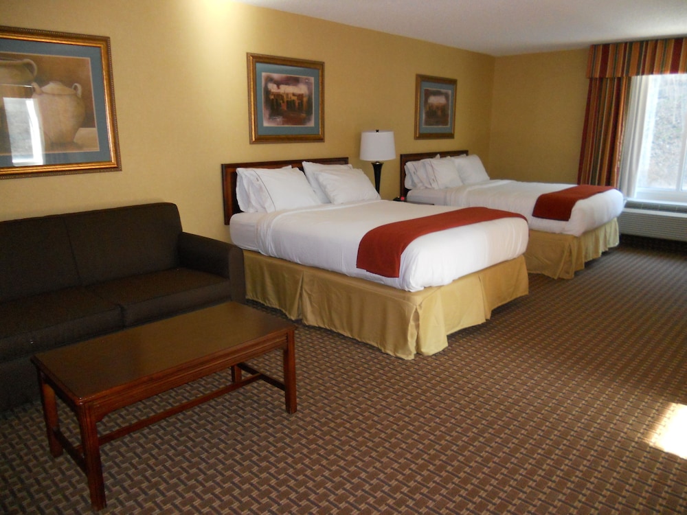 Holiday Inn Express Hotel & Suites Hazard an IHG Hotel - photo 4