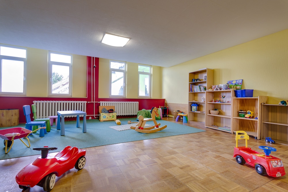 Children's play area - indoor