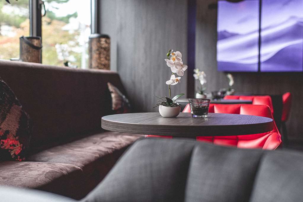 Bar/Lounge