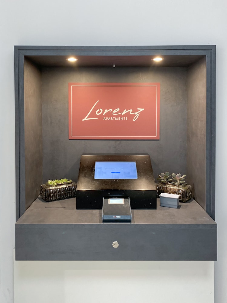 Check-in/check-out kiosk