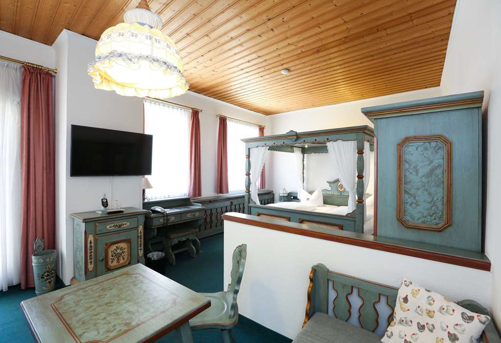Arthotel ANA Goggl Juniorsuite Wohnbereich