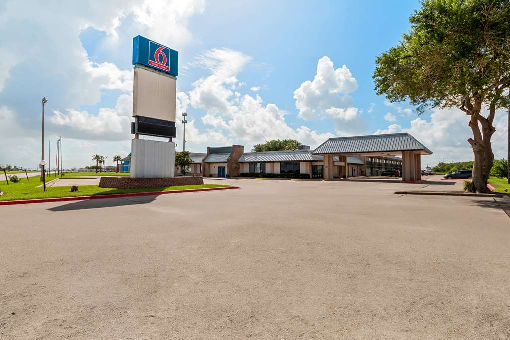 Motel 6 Port Lavaca TX - featured photo