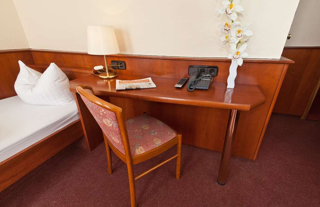 Single Room_Novum Hotel Hagemann Hamburg