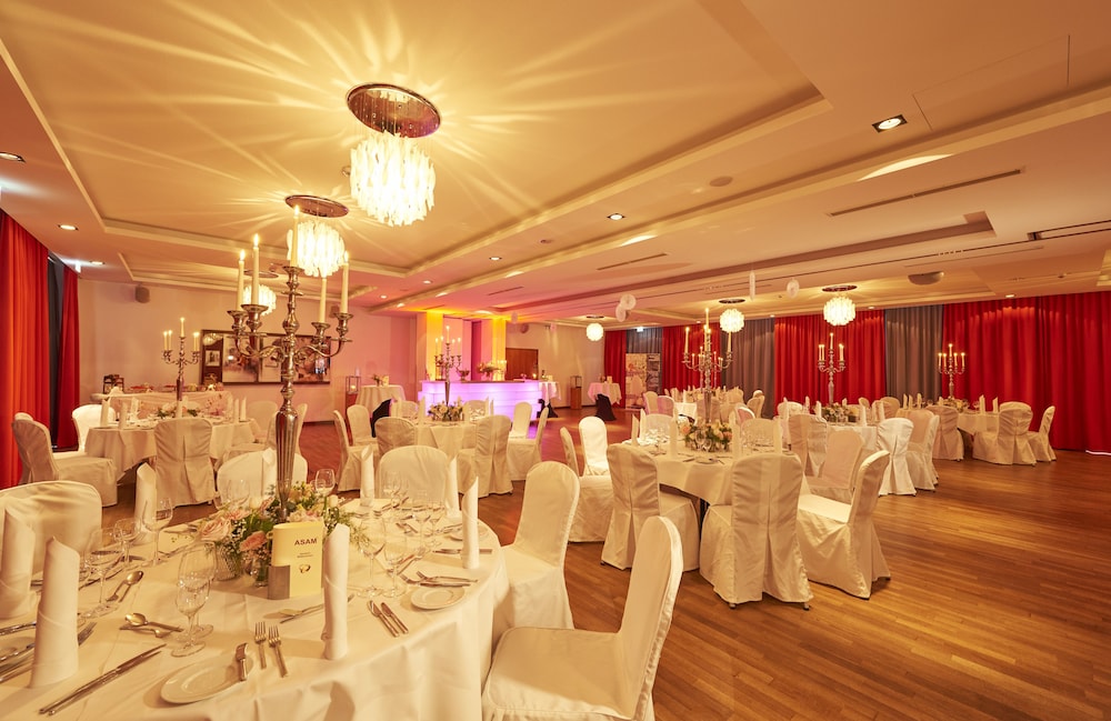 Indoor wedding
