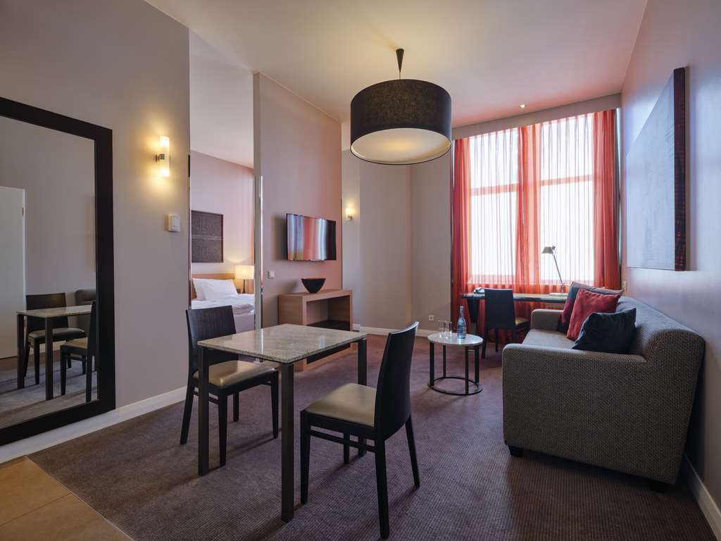 adina hotel berlin checkpoint charlie studio