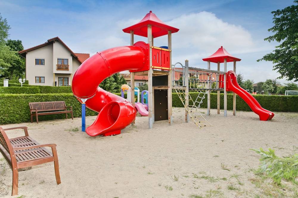 Children's play area - outdoor