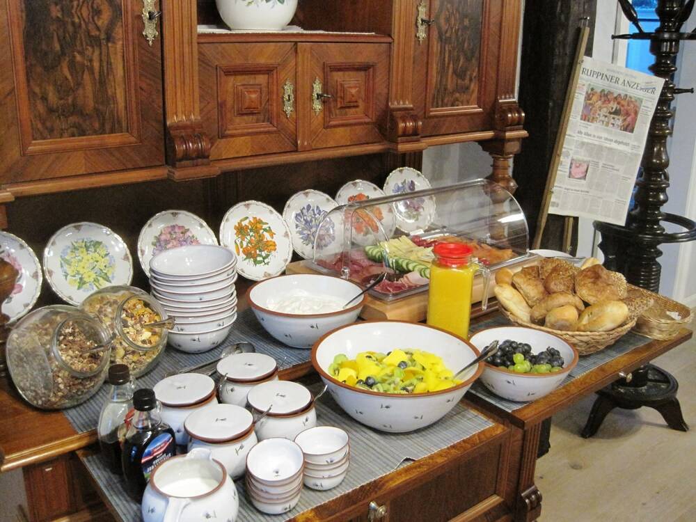 Breakfast buffet