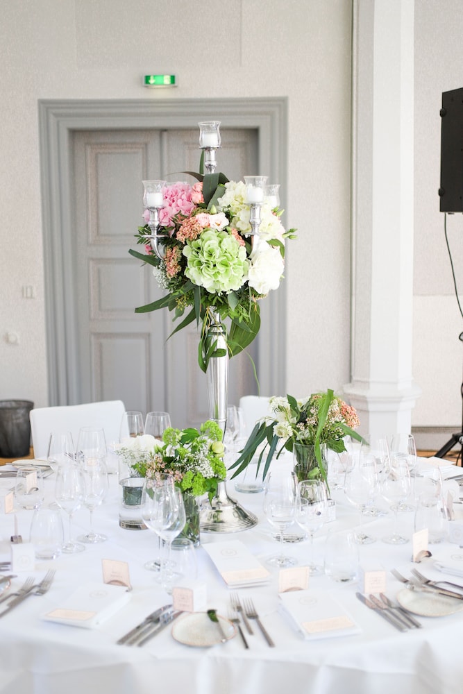 Indoor wedding
