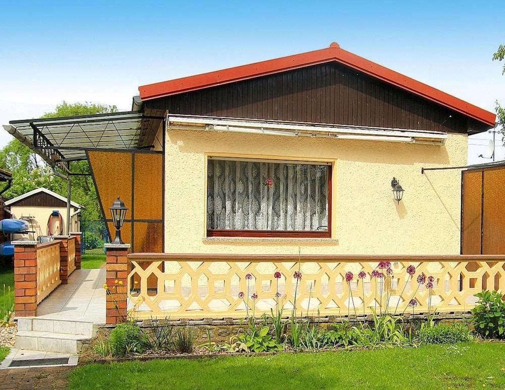 Holiday Home by the Spree with Ferry Port Access cleaning included