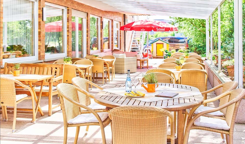 Sundeck
