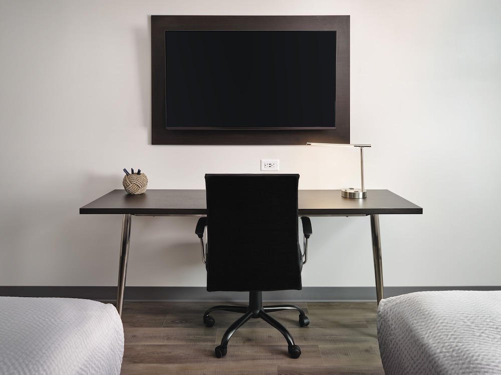 stayAPT Suites Suffolk Chesapeake - photo 5