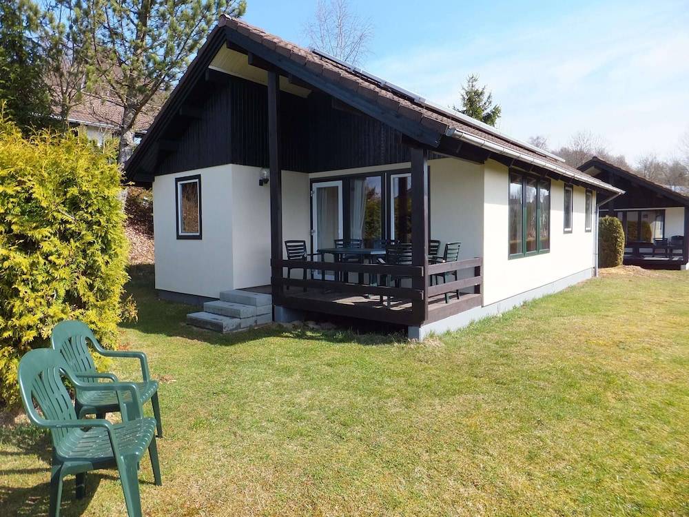 Single Storey Bungalow near Water Reservoir in Nordeifel