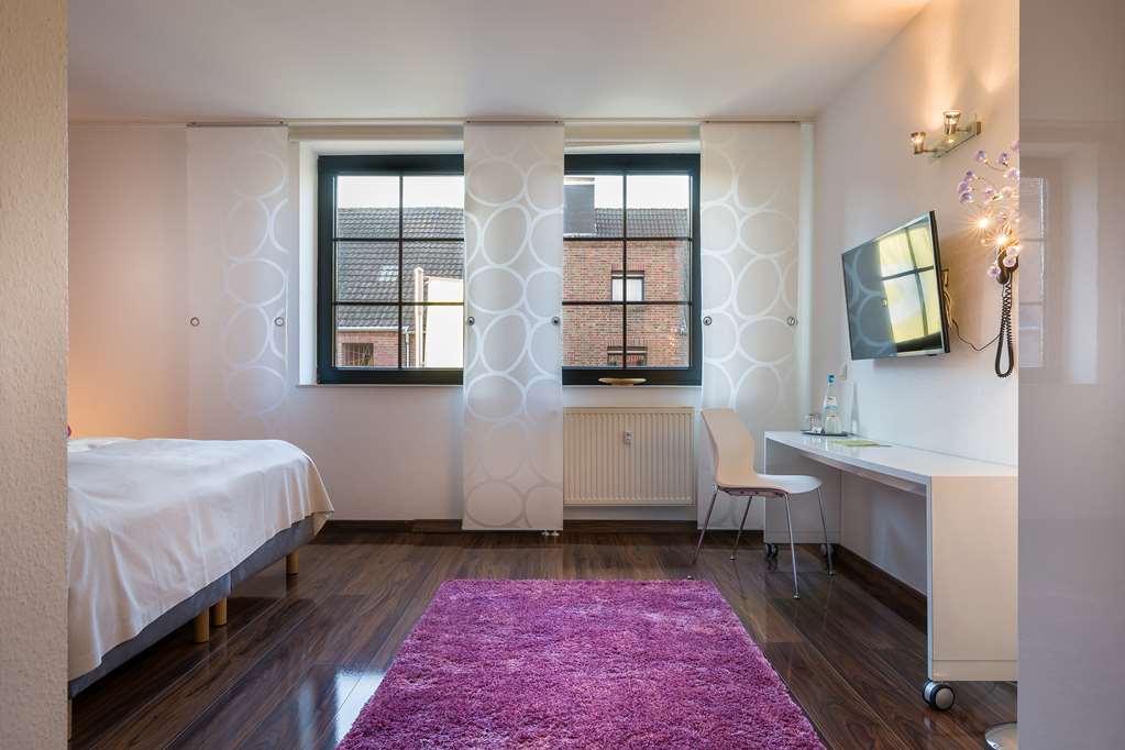 Deluxe double room TOP freiRaum stattHotel Moenchengladbach