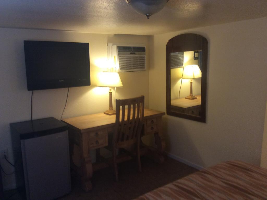 Knights Inn George West - photo 5