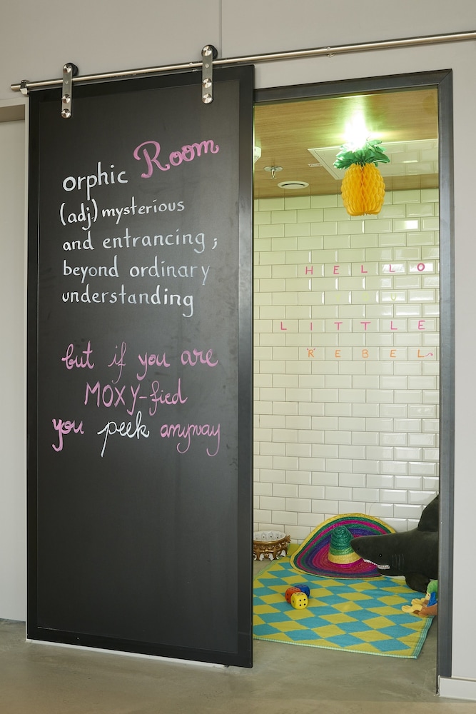 Children's play area - indoor