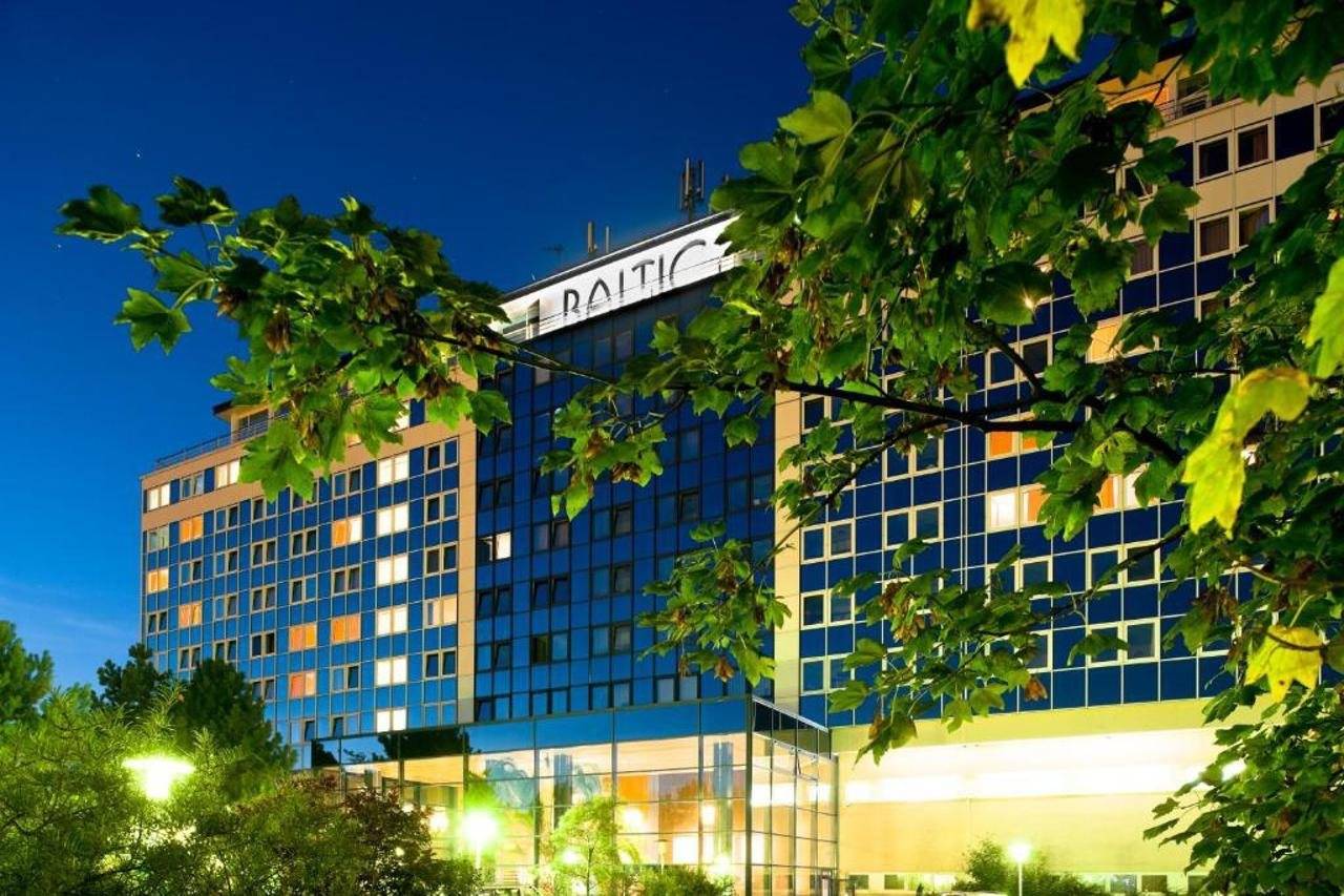 Baltic Zinnowitz Hotel mit Meerwasserpool und Thermalbad