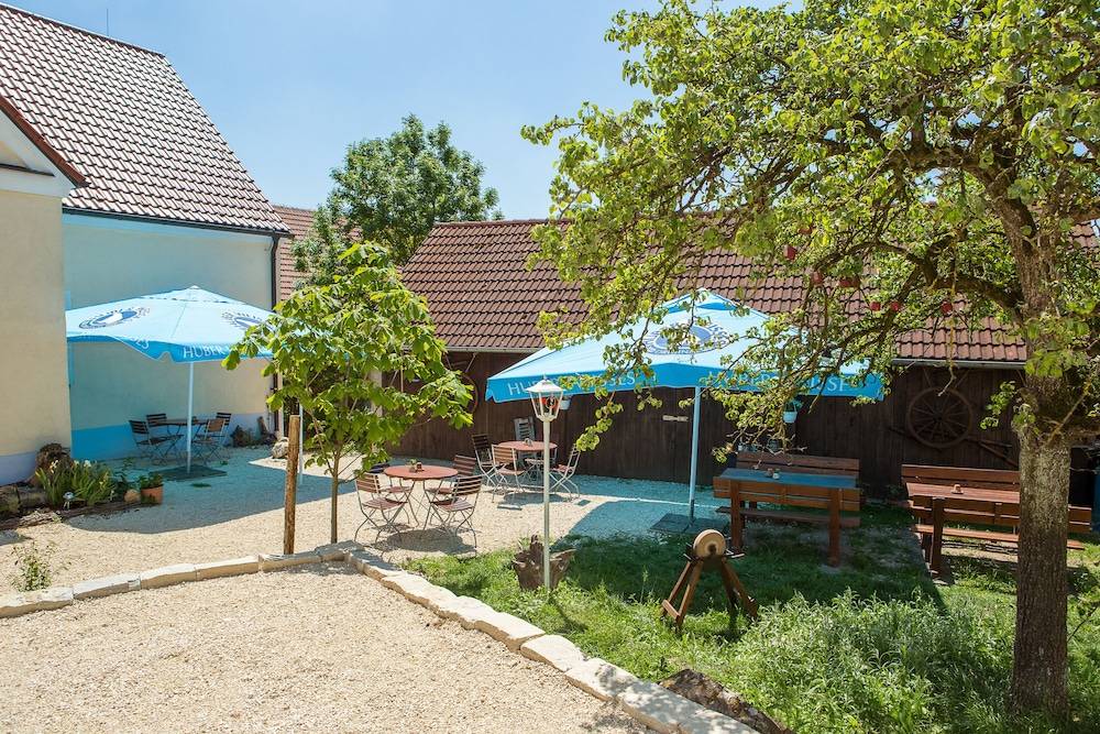 BBQ/picnic area