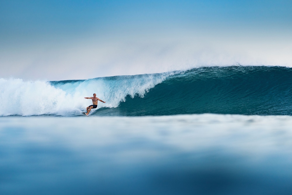 Surfing/boogie boarding